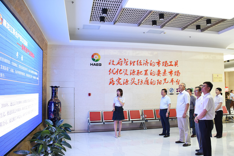 DSC_7227_巡回指導(dǎo)組了解企業(yè)發(fā)展情況.jpg DSC_7227_巡回指導(dǎo)組了解企業(yè)發(fā)展情況.jpg